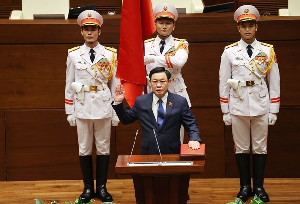 NA Chairman receives congratulations from Chinese top legislator